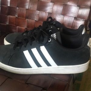 Adidas cloudfoam suede men 9.5